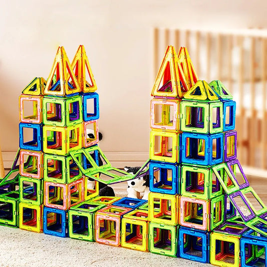 Magnetic Building Blocks - 100 Pieces (3+ years)-Little Travellers